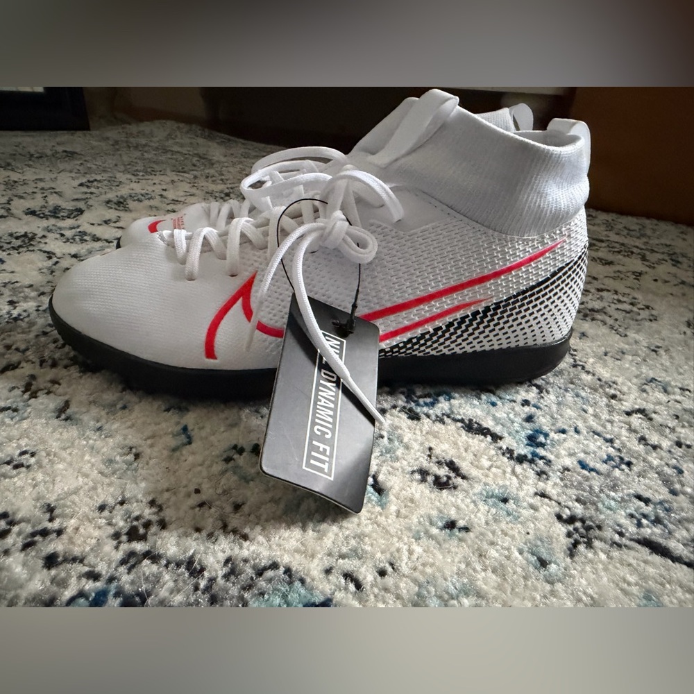 🎊NWTS🎊Nike Mercurial Superfly Indoor Soccer Shoes